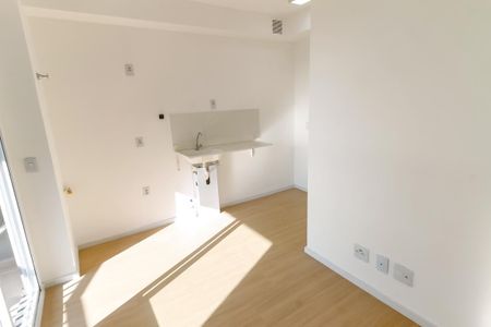 Sala de apartamento para alugar com 1 quarto, 64m² em Vila Sonia, São Paulo
