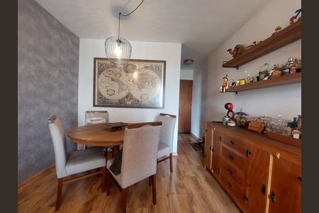 Apartamento à venda com 64m², 3 quartos e 1 vagaSala