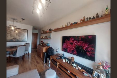 Apartamento à venda com 64m², 3 quartos e 1 vagaSala