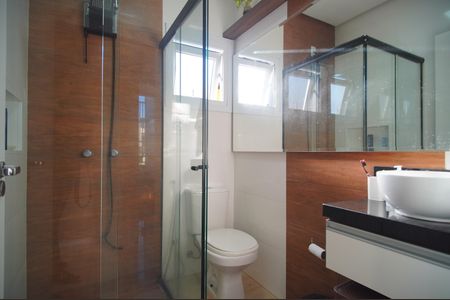 Casa à venda com 150m², 3 quartos e 1 vagaBanheiro