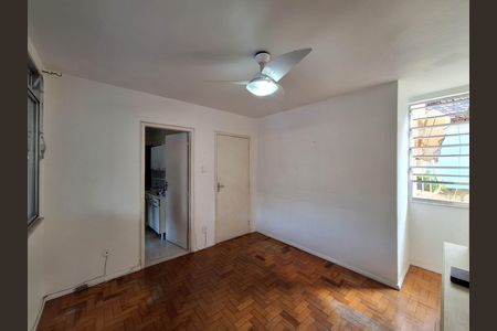 Sala de apartamento para alugar com 2 quartos, 87m² em Santana, Niterói