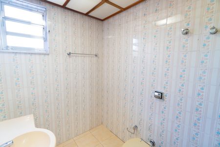 Apartamento para alugar com 73m², 2 quartos e 1 vaga Apartamento para alugar com 73m², 2 quartos e 1 vagaBanheiro
