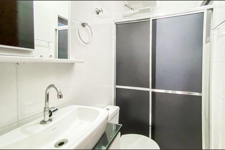 Banheiro  de apartamento para alugar com 1 quarto, 49m² em Burgo Paulista, São Paulo