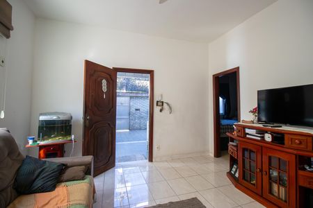 Sala de casa à venda com 3 quartos, 160m² em Irajá, Rio de Janeiro