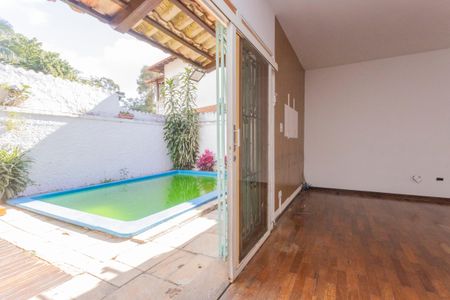 Casa para alugar com 270m², 4 quartos e 4 vagasVista da Sala