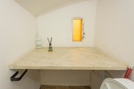 Casa para alugar com 270m², 4 quartos e 4 vagasLavabo