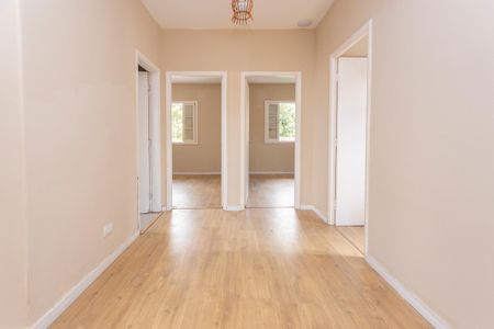 Casa para alugar com 270m², 4 quartos e 4 vagasCorredor dos Quartos