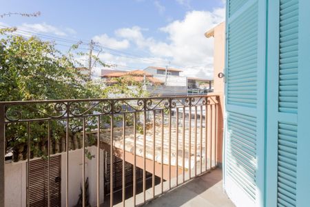 Casa para alugar com 270m², 4 quartos e 4 vagasSacada da Suite