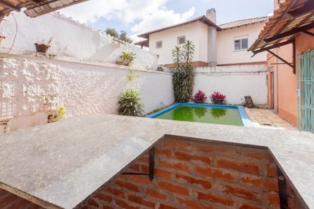 Casa para alugar com 270m², 4 quartos e 4 vagasChurrasqueira