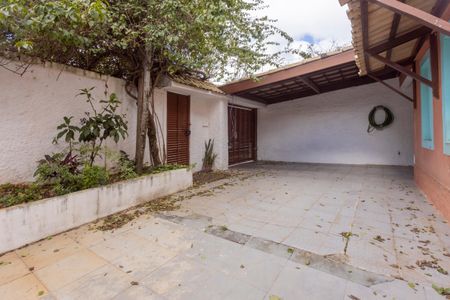 Casa para alugar com 270m², 4 quartos e 4 vagasQuintal