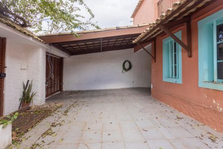 Casa para alugar com 270m², 4 quartos e 4 vagasQuintal