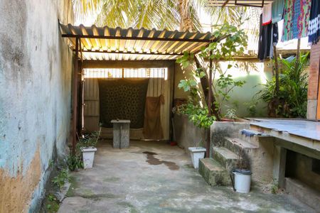 Garagem de casa à venda com 2 quartos, 182m² em Pilares, Rio de Janeiro