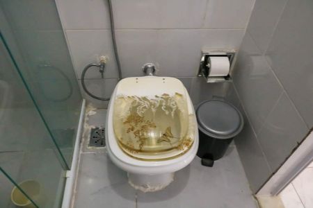 Banheiro de casa à venda com 2 quartos, 182m² em Pilares, Rio de Janeiro