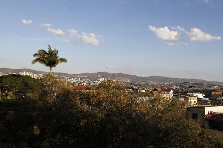 Vista de apartamento à venda com 3 quartos, 80m² em Nova Gameleira, Belo Horizonte