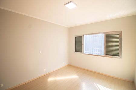 Casa para alugar com 200m², 2 quartos e 1 vaga Casa para alugar com 200m², 2 quartos e 1 vagaQUARTO 1