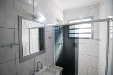 Casa para alugar com 200m², 2 quartos e 1 vaga Casa para alugar com 200m², 2 quartos e 1 vagaBANHEIRO