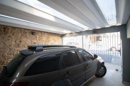 Casa para alugar com 200m², 2 quartos e 1 vaga Casa para alugar com 200m², 2 quartos e 1 vagaGARAGEM