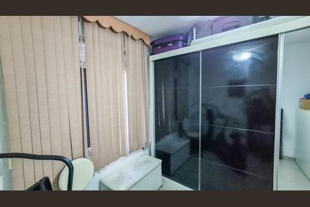 Quarto 2 de casa à venda com 2 quartos, 67m² em Brás de Pina, Rio de Janeiro