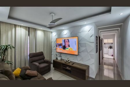 Sala de casa à venda com 2 quartos, 67m² em Brás de Pina, Rio de Janeiro