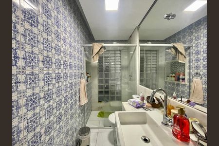 Apartamento à venda com 141m², 4 quartos e 2 vagas