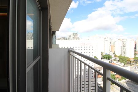 Apartamento para alugar com 24m², 1 quarto e sem vaga Apartamento para alugar com 24m², 1 quarto e sem vagaVaranda