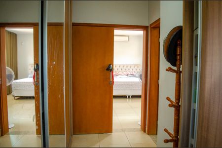 Casa à venda com 630m², 7 quartos e 8 vagas Casa à venda com 630m², 7 quartos e 8 vagasCloset da suíte 4