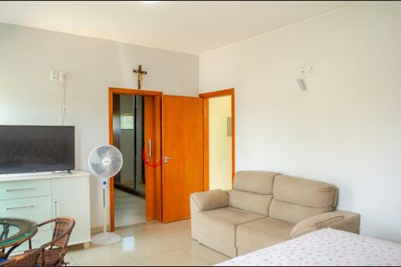 Casa à venda com 630m², 7 quartos e 8 vagas Casa à venda com 630m², 7 quartos e 8 vagasSuíte 4