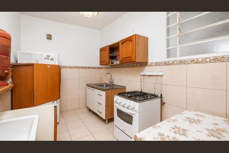 Cozinha de apartamento para alugar com 1 quarto, 50m² em Menino Deus, Porto Alegre