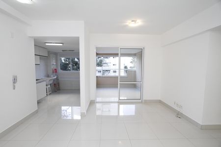 Apartamento para alugar com 72m², 2 quartos e 1 vagaSala