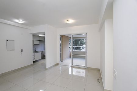 Apartamento para alugar com 72m², 2 quartos e 1 vagaSala