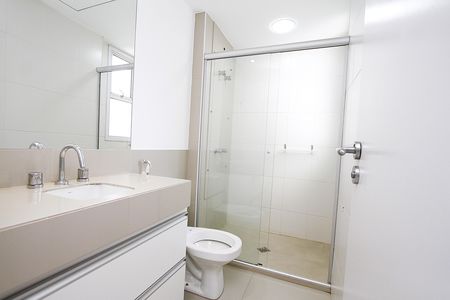Banheiro Social de apartamento para alugar com 2 quartos, 72m² em Caiçaras, Belo Horizonte