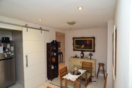 Apartamento para alugar com 67m², 2 quartos e 1 vaga