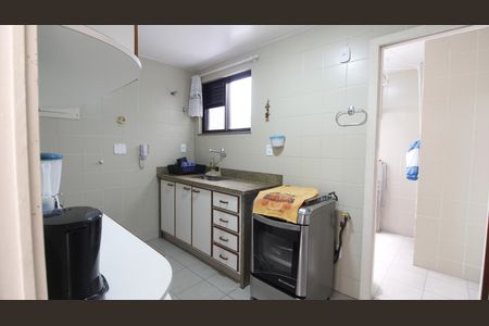 Apartamento para alugar com 109m², 3 quartos e 2 vagasCozinha