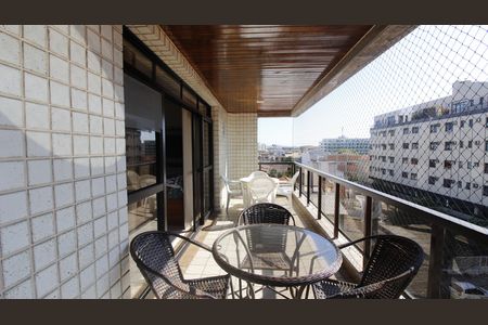 Varanda da Sala de apartamento para alugar com 3 quartos, 109m² em Vila Nova, Cabo Frio