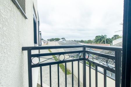 Casa à venda com 108m², 3 quartos e 2 vagas Casa à venda com 108m², 3 quartos e 2 vagasVaranda do Quarto 3