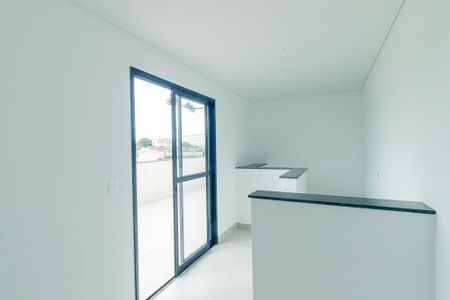 Casa à venda com 108m², 3 quartos e 2 vagas Casa à venda com 108m², 3 quartos e 2 vagasEscritório