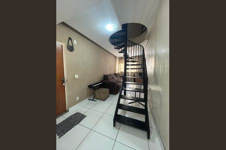 Sala de apartamento à venda com 2 quartos, 84m² em São Benedito, Belo Horizonte