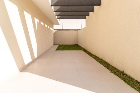 Casa de condomínio à venda com 139m², 3 quartos e 2 vagas Casa de condomínio à venda com 139m², 3 quartos e 2 vagasGaragem