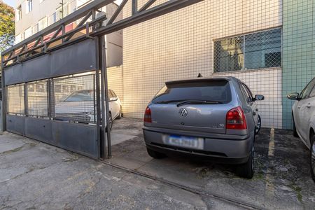 Garagem de casa de condomínio à venda com 2 quartos, 66m² em Dona Clara, Belo Horizonte