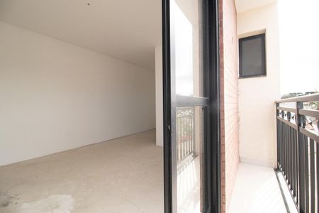 Casa de condomínio à venda com 139m², 3 quartos e 2 vagas Casa de condomínio à venda com 139m², 3 quartos e 2 vagasSacada