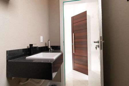 Casa de condomínio à venda com 139m², 3 quartos e 2 vagas Casa de condomínio à venda com 139m², 3 quartos e 2 vagasLavabo