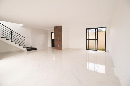 Casa de Condomínio à venda com 3 quartos, 139m² em Uberaba, Curitiba