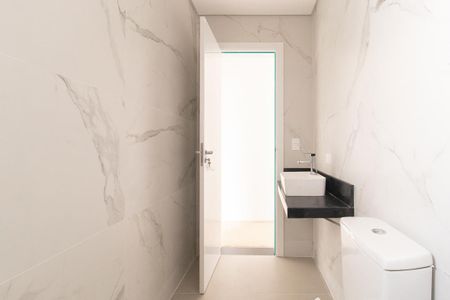 Casa de condomínio à venda com 139m², 3 quartos e 2 vagas Casa de condomínio à venda com 139m², 3 quartos e 2 vagasBanheiro da Suíte
