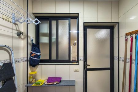 Apartamento para alugar com 75m², 2 quartos e 1 vaga Apartamento para alugar com 75m², 2 quartos e 1 vagaÁrea de Serviço