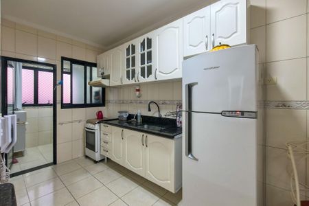 Apartamento para alugar com 75m², 2 quartos e 1 vaga Apartamento para alugar com 75m², 2 quartos e 1 vagaCozinha