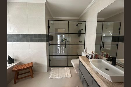 Casa de condomínio à venda com 356m², 4 quartos e 4 vagas Casa de condomínio à venda com 356m², 4 quartos e 4 vagasFoto 28
