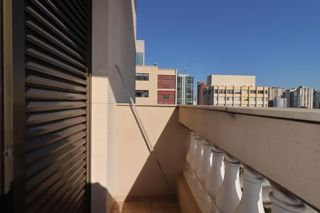 Apartamento à venda com 109m², 3 quartos e 1 vagaSacada da Suíte