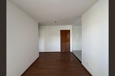 Apartamento para alugar com 50m², 2 quartos e 1 vaga Apartamento para alugar com 50m², 2 quartos e 1 vagaSala