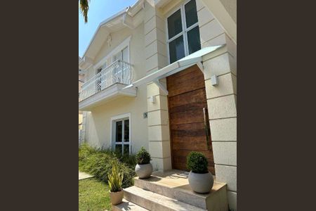 Casa à venda com 4 quartos, 460m² em Tamboré, Santana de Parnaíba