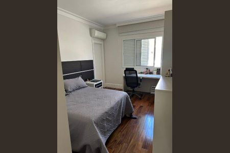 Casa à venda com 4 quartos, 460m² em Tamboré, Santana de Parnaíba